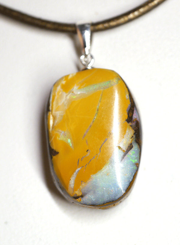 Boulder Opal Anhänger (handgeschliffen),  mit Silberöse, Nr. 5